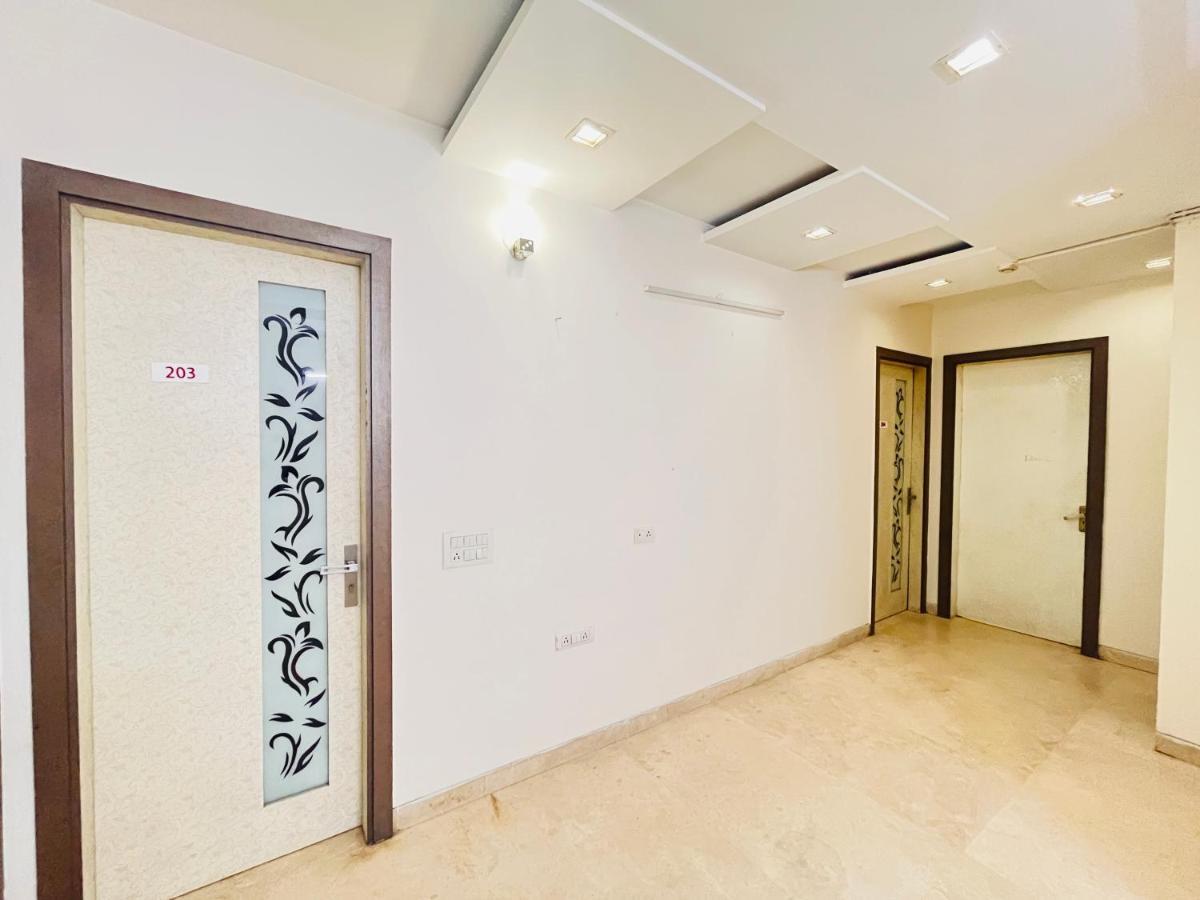 Hotel Park Pride Pitampura New Delhi, Couple Friendly 외부 사진